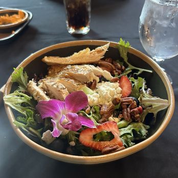 Splash - Summer salad with chicken - New American Near Me - Bemus Point, New York Splash - Summer salad with chicken - New American Near Me - Bemus Point, New York