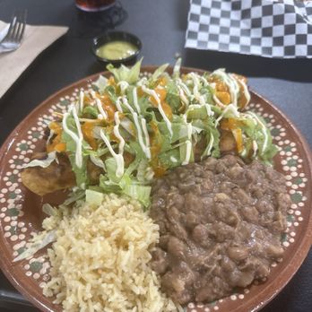 Jefe's Cocina - Tacos dorado - New Mexican Cuisine Near Me - Los Angeles, California Jefe's Cocina - Tacos dorado - New Mexican Cuisine Near Me - Los Angeles, California
