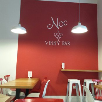 Den Noc - Bistros Near Me - Prague, Puerto Rico