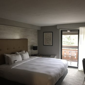 Highline Vail - a DoubleTree by Hilton - Hotels Near Me - Vail, Colorado
