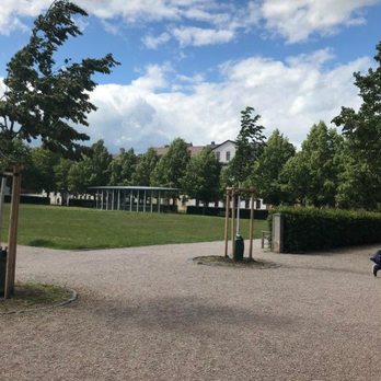 Beethovenplatz - Parks Near Me - Weimar, TH
