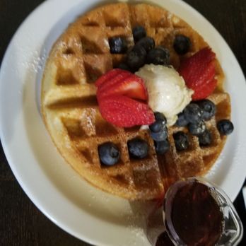 SunCafe - Vegan waffles - Vegan Near Me - Studio City, California SunCafe - Vegan waffles - Vegan Near Me - Studio City, California