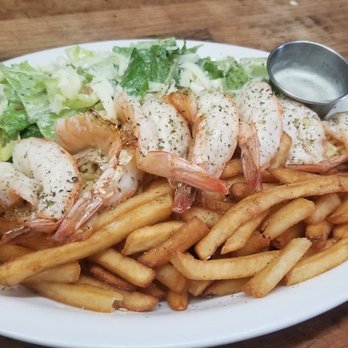 La Porte Pizza - a plate of french fries and shrimp - Italian Near Me - Beauharnois, Quebec La Porte Pizza - a plate of french fries and shrimp - Italian Near Me - Beauharnois, Quebec