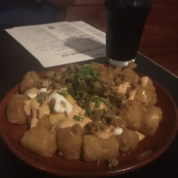 Maui Brewing - Loaded tots - Brewpubs Near Me - Lahaina, Hawaii