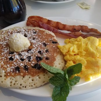 Cafe 50's - The 2+2+2 - Blueberry pancakes, scrambled eggs, and turkey bacon. Perfection! - Diners Near Me - Los Angeles, California Cafe 50's - The 2+2+2 - Blueberry pancakes, scrambled eggs, and turkey bacon. Perfection! - Diners Near Me - Los Angeles, California