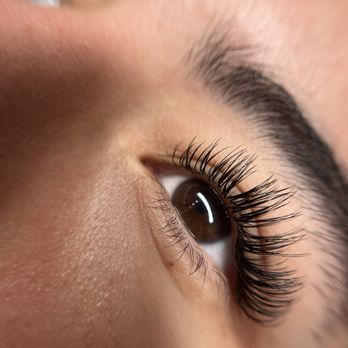 Lash Pilot - Classic lash extensions - Eyelash Service Near Me - Santa Monica, California Lash Pilot - Classic lash extensions - Eyelash Service Near Me - Santa Monica, California