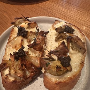 Monteverde - artichoke and sunchoke crostini - Italian Near Me - Chicago, Illinois