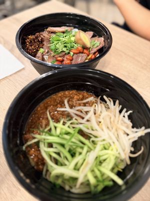 Qin West Noodle by null