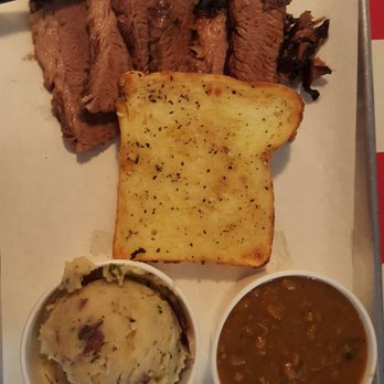 5 Star BBQ - Brisket, beans, mashed potatoes, and garlic toast. - Barbeque Near Me - Orem, Utah 5 Star BBQ - Brisket, beans, mashed potatoes, and garlic toast. - Barbeque Near Me - Orem, Utah