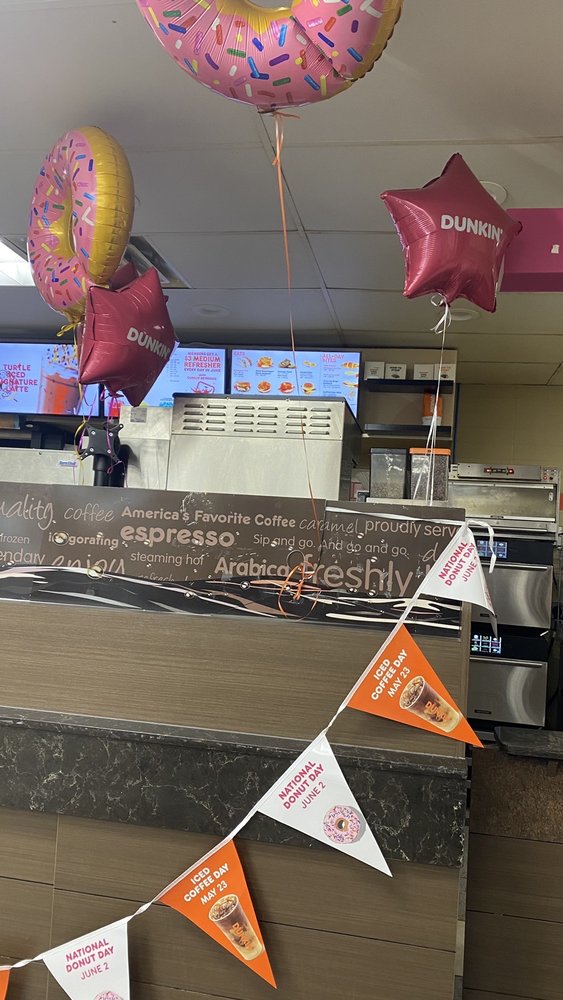 DUNKIN’ 10 Reviews 106 Sisson Ave, Hartford, Connecticut Donuts