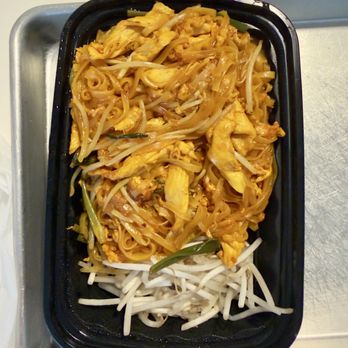Ruan Thai Restaurant - Chicken Pad Thai - Thai Near Me - Las Vegas, Nevada Ruan Thai Restaurant - Chicken Pad Thai - Thai Near Me - Las Vegas, Nevada