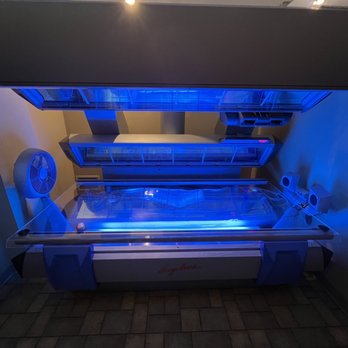 Italian Tan - Room 3 I believe. Same as room 10. Great beds! - Tanning Near Me - Blaine, Minnesota Italian Tan - Room 3 I believe. Same as room 10. Great beds! - Tanning Near Me - Blaine, Minnesota