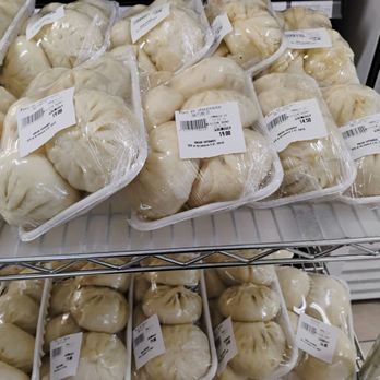 Bonjour Supermarché - Steamed buns. Still warm. $1.50 each. They have packs of 2, 3, 4, and 6. - International Grocery Near Me - Montreal, Quebec Bonjour Supermarché - Steamed buns. Still warm. $1.50 each. They have packs of 2, 3, 4, and 6. - International Grocery Near Me - Montreal, Quebec