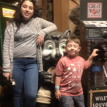 Great Wolf Lodge - Resorts Near Me - Scotrun, Pennsylvania Great Wolf Lodge - Resorts Near Me - Scotrun, Pennsylvania