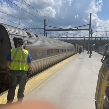 Amtrak - Union Station Pittsburgh - Train - Train Stations Near Me - Pittsburgh, Pennsylvania