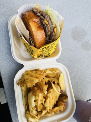 Louie's Original by null