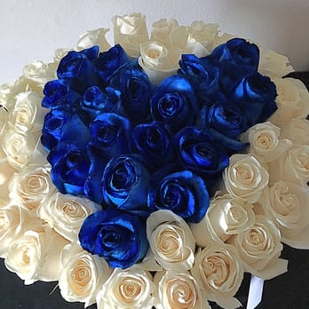 J'Adore Les Fleurs - Blue and white 50 rose heart arrangement - Florists Near Me - Studio City, California J'Adore Les Fleurs - Blue and white 50 rose heart arrangement - Florists Near Me - Studio City, California