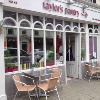 Taylor's Pantry - Outdoor seating! - Cafes Near Me - Buncrana, DL