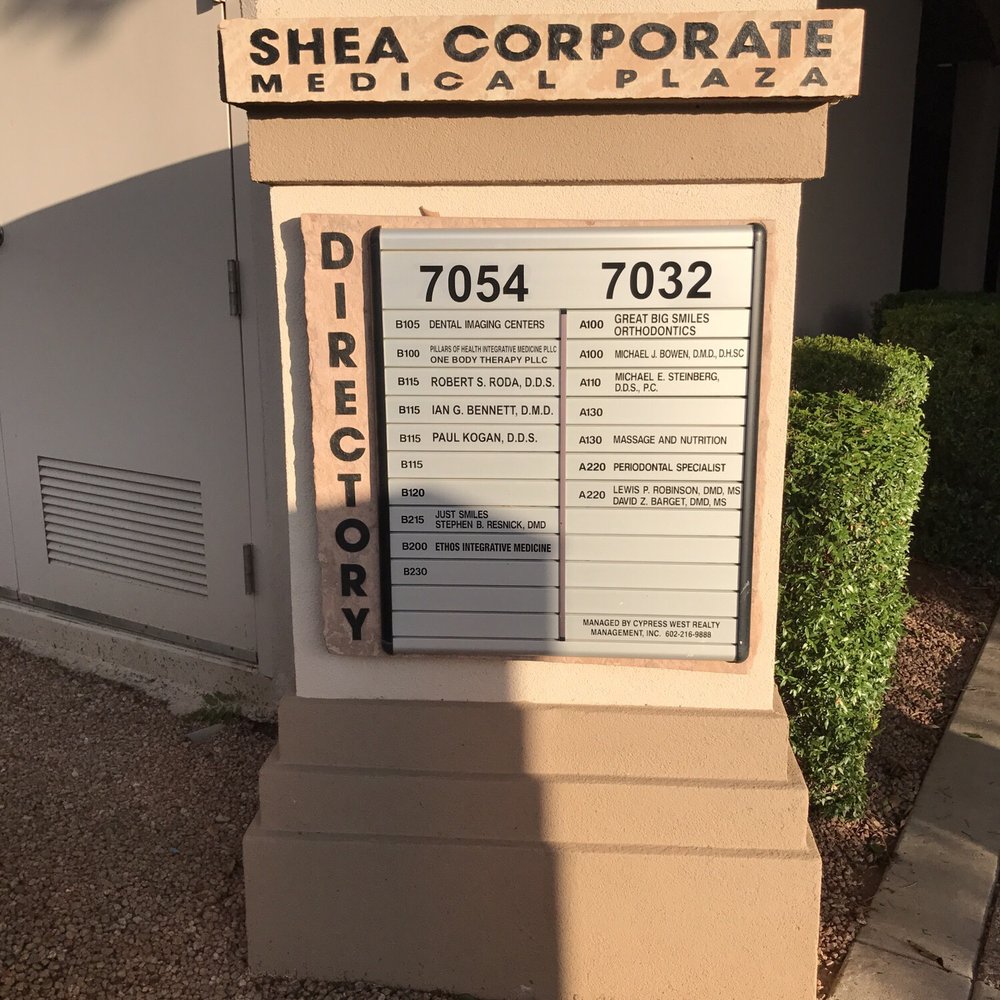 Roda, Bennett & Kogan - Park behind the building and enter here. - Endodontists Near Me - Scottsdale, Arizona Roda, Bennett & Kogan - Park behind the building and enter here. - Endodontists Near Me - Scottsdale, Arizona