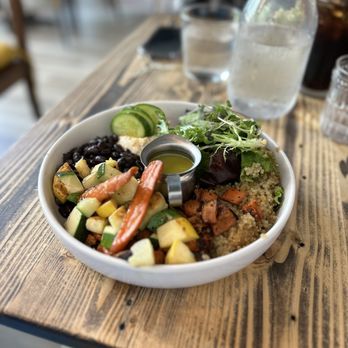 Chula Artisan Eatery - Breakfast & Brunch Near Me - La Quinta, California