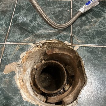 CJ Plumbing & Heating - The short bend pipe that needed repair and a flange. - Plumbing Near Me - Evanston, Illinois CJ Plumbing & Heating - The short bend pipe that needed repair and a flange. - Plumbing Near Me - Evanston, Illinois