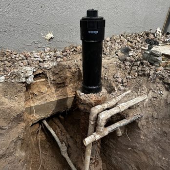 Hydro-Jetting Pros - My contractor dug around to inspect their work. ONLY the black PVC pipe is the invoiced "Sewer Repair" for $675. - Hydro-jetting Near Me - North Las Vegas, Nevada Hydro-Jetting Pros - My contractor dug around to inspect their work. ONLY the black PVC pipe is the invoiced "Sewer Repair" for $675. - Hydro-jetting Near Me - North Las Vegas, Nevada