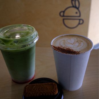 White Rabbit Espresso - Cafes Near Me - Newport, Oregon