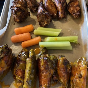 New River Brewing - Dozen smoked wings, 1/2 Carolina gold - Breweries Near Me - West Jefferson, North Carolina