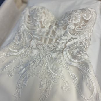 Texas Gown Preservation - Bridal Near Me - Austin, Texas Texas Gown Preservation - Bridal Near Me - Austin, Texas