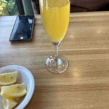 Whidbey's A Daytime Eatery - Belini - Breakfast & Brunch Near Me - Enterprise, Nevada