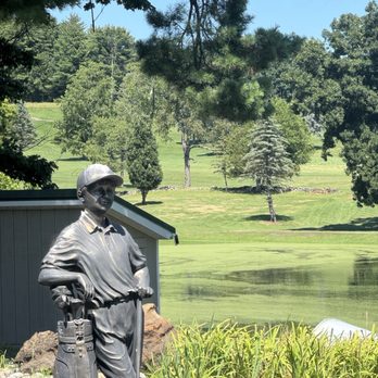 Thunderhart Golf Course - The greeting thunderhart provides as soon as you step onto the property. Literate perfection of nature and man coming together - Golf Near Me - Freehold, New York Thunderhart Golf Course - The greeting thunderhart provides as soon as you step onto the property. Literate perfection of nature and man coming together - Golf Near Me - Freehold, New York
