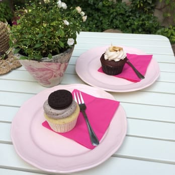 Miss Törtchen - Oreo (vorne) und Monkey (hinten). - Desserts Near Me - Schwerin, MV