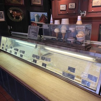 Halo Pub - Ice Cream & Frozen Yogurt Near Me - Princeton, New Jersey Halo Pub - Ice Cream & Frozen Yogurt Near Me - Princeton, New Jersey