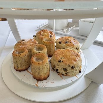 Halekulani Afternoon Tea - Tea Rooms Near Me - Honolulu, Hawaii Halekulani Afternoon Tea - Tea Rooms Near Me - Honolulu, Hawaii
