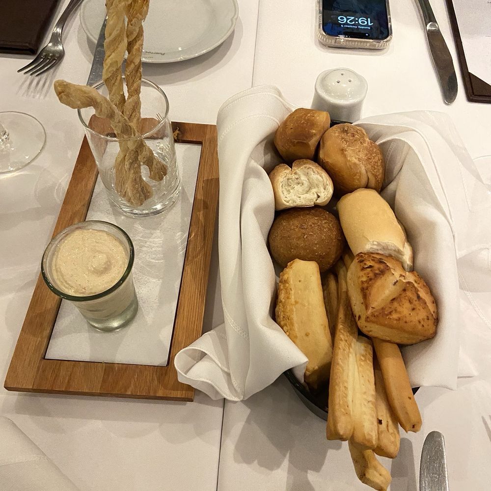 Puerto Cristal - Seafood Near Me - Buenos Aires, C