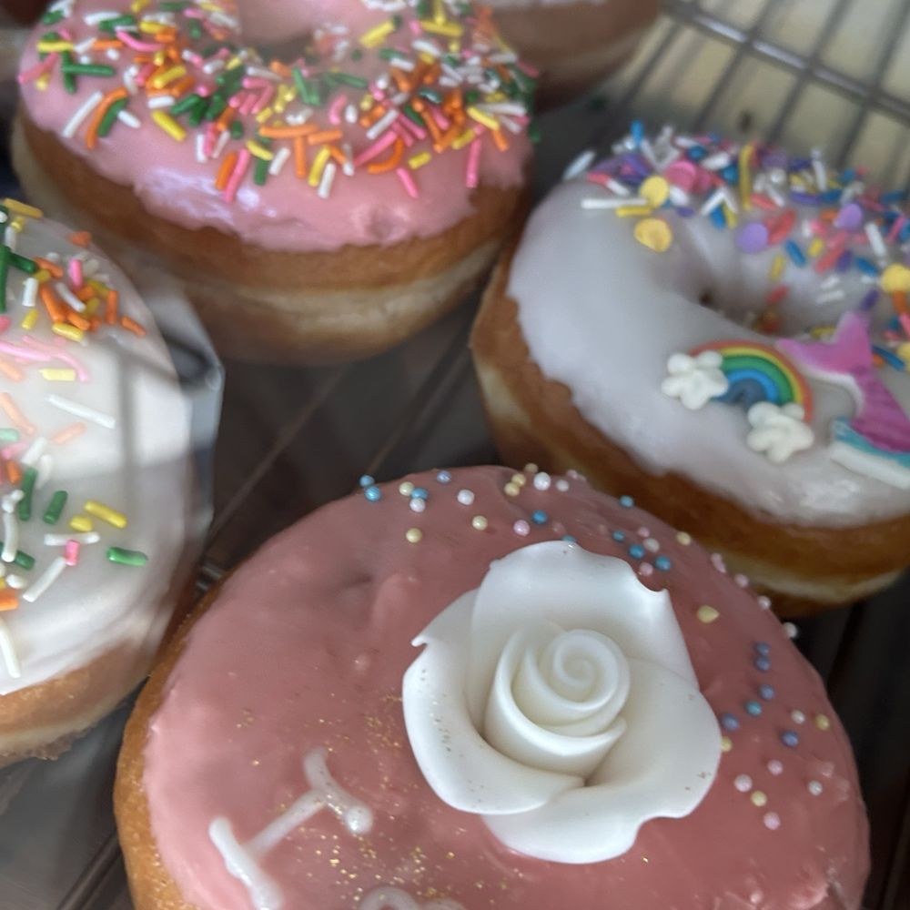 King Donuts - Donuts Near Me - Temecula, California King Donuts - Donuts Near Me - Temecula, California