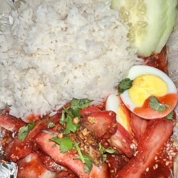 Torung Restaurant - BBQ Pork over rice @hybrideater - Thai Near Me - Los Angeles, California Torung Restaurant - BBQ Pork over rice @hybrideater - Thai Near Me - Los Angeles, California