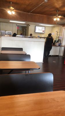 Qs Restaurant by null