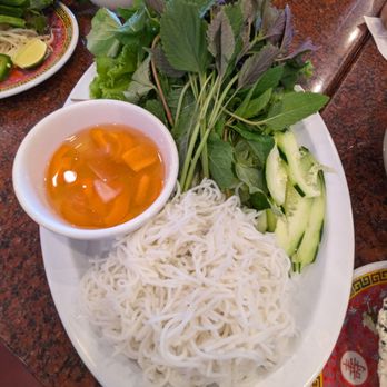 Thien Long - Noodles and veggies for the fish - Vietnamese Near Me - San Jose, California Thien Long - Noodles and veggies for the fish - Vietnamese Near Me - San Jose, California