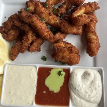 The Sow's Ear - Calamari - appetizer. It was ok - Cafes Near Me - Cambria, California