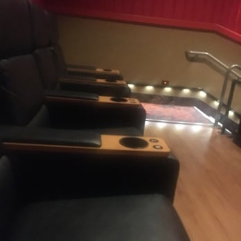 Regal West Manchester - Cinema Near Me - York, Pennsylvania Regal West Manchester - Cinema Near Me - York, Pennsylvania