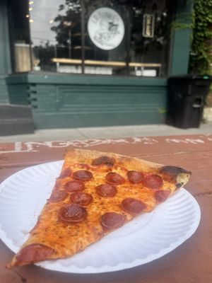 Lil Ronnie’s by null