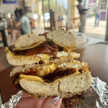 Makeb's - Egg, Bacon and Cheese Sandwich IG: @whatschriseating - Bagels Near Me - West Palm Beach, Florida
