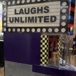 Mini stage
