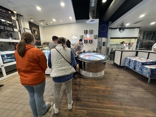 Pi-Napo Pizzeria by null