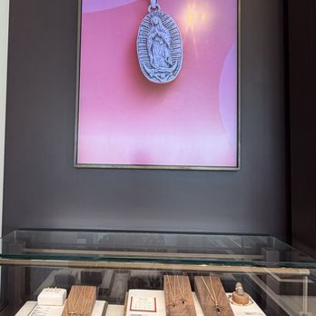 James Avery - Jewelry Near Me - Pflugerville, Texas James Avery - Jewelry Near Me - Pflugerville, Texas