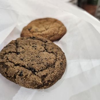 Anthony's Cookies - Cookies & Cream & Classic Chocolate Chip - Bakeries Near Me - San Francisco, California Anthony's Cookies - Cookies & Cream & Classic Chocolate Chip - Bakeries Near Me - San Francisco, California