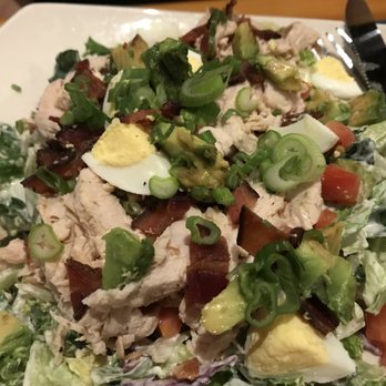 Islands Restaurant - Kaanapali Kobb - Burgers Near Me - Foothill Ranch, California