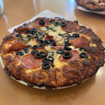 Round Table Pizza - I forgot to ask for the mini pepperoni!!!! - Pizza Near Me - Claremont, California Round Table Pizza - I forgot to ask for the mini pepperoni!!!! - Pizza Near Me - Claremont, California