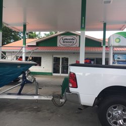 Lakeside Grocery